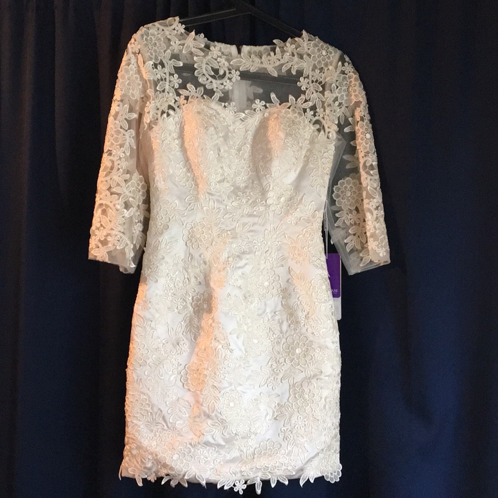 Short ivory Lace Dress size 2